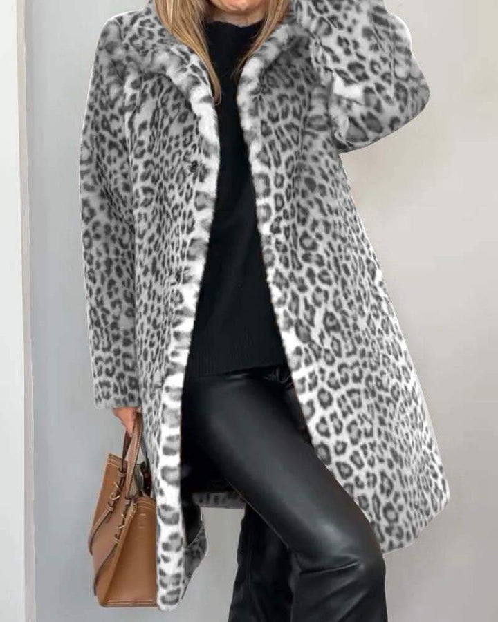 Rocio | Estilo y calidez con estampado leopardo