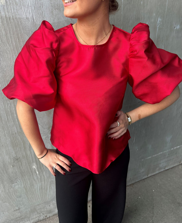 EM Top | Scarlet Sage