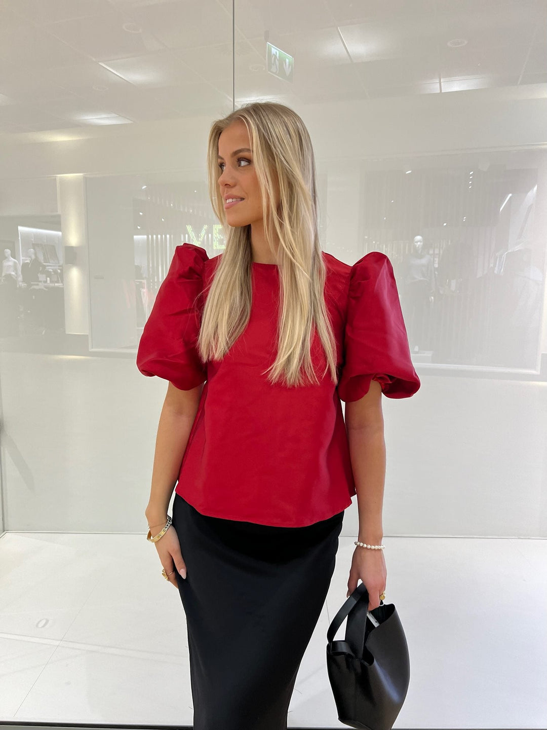 EM Top | Scarlet Sage