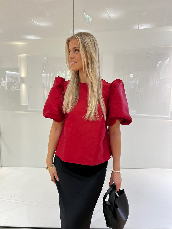 EM Top | Scarlet Sage